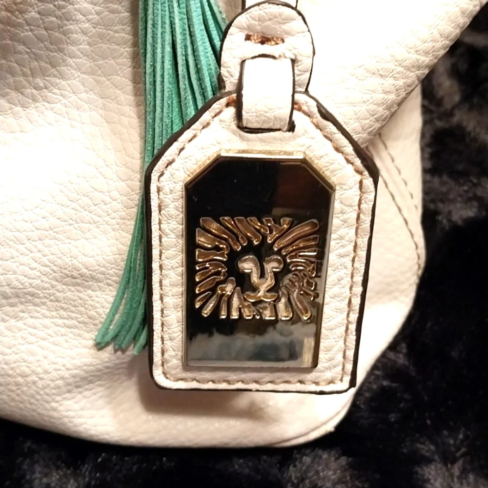 Anne Klein Ivory White Women's Faux Leather Purse Tote Bag Satchel Lion Logo - Picture 3 of 15